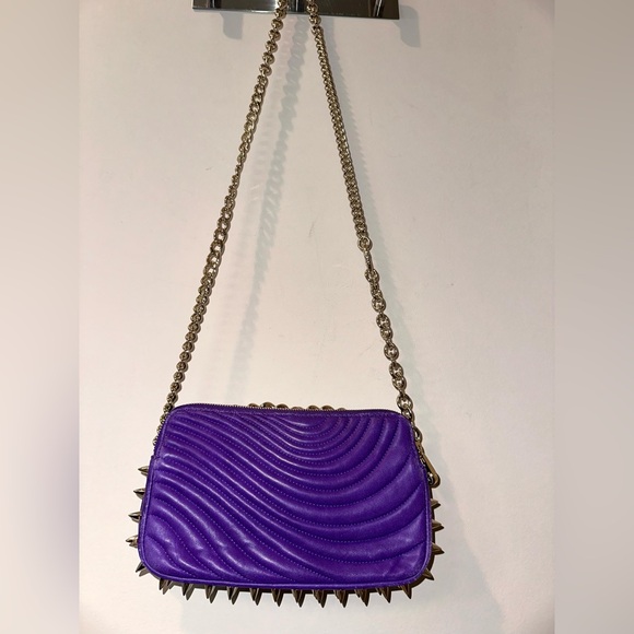 💜 RARE Henri Bendel Purple Quilted Leather Studded Evening Crossbody – Like New! - Picture 3 of 17